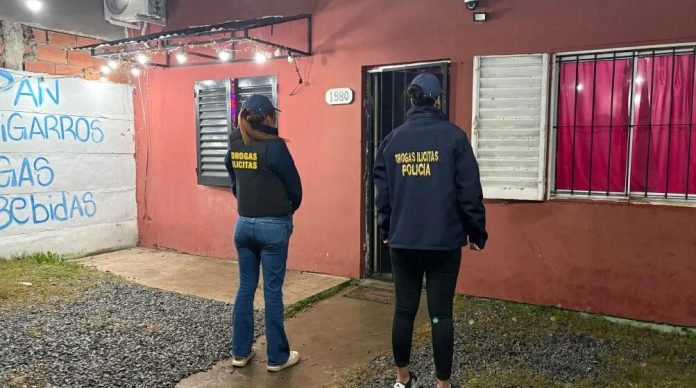 Desmantelaron un punto de venta de droga en Tandil y detuvieron a una mujer