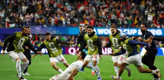 Irán marcó un gol agónico, hizo una de las mejores celebraciones del Mundial y clasificaba a 16avos: el VAR lo anuló
