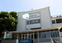 Un hombre fue apuñalado y apareció ensangrentado en la casa de su ex en La Plata