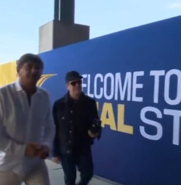 ¿Cábala?: el reconocido músico que bajó de los micros junto a los jugadores de la Argentina antes de la final del Mundial con España