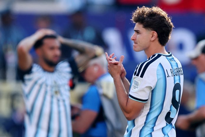El emotivo mensaje de Julián Álvarez tras regresar del Mundial: “Todos soñábamos con llevar la Copa a casa”