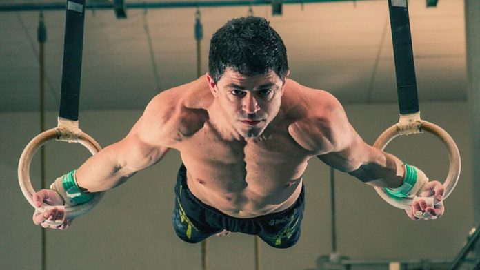 El ex gimnasta olímpico Federico Molinari fue condenado por grooming contra una alumna de su escuela