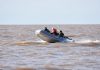 Hallaron un cuerpo en la costa de Uruguay e investigan si es uno de los pescadores desaparecidos en el Río de La Plata