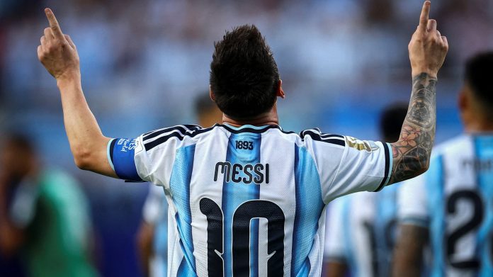 “Messi, el rey del fútbol caminando”: el análisis de dos reconocidos diarios sobre el brillante nivel del capitán argentino en el Mundial