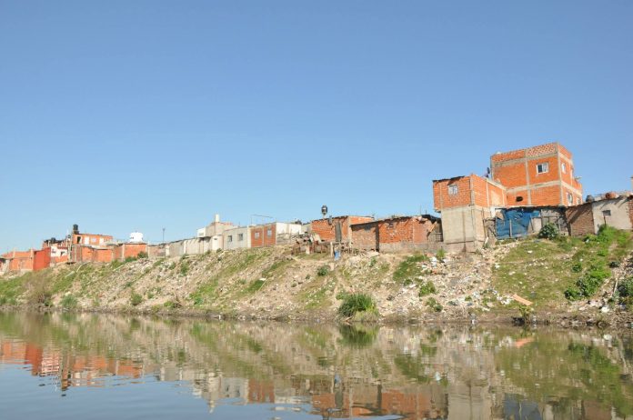 “Te encontrás con gente que no se quiere ir”: a 18 años de la causa Riachuelo, el lado B de los desalojos