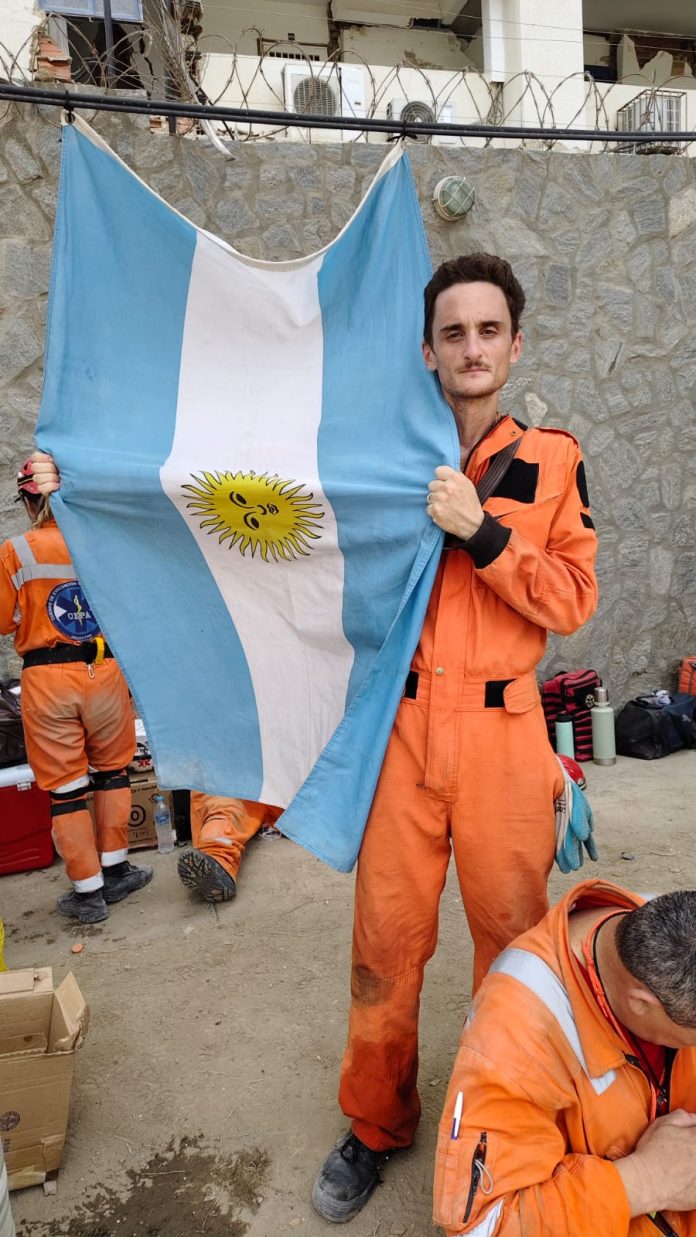 Terremotos en Venezuela: cómo trabajan los rescatistas argentinos en un edificio que colapsó durante una fiesta infantil