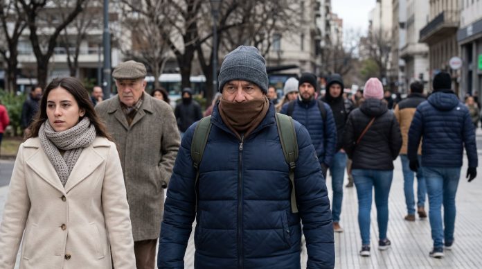 Tras la pequeña primavera, vuelven las bajas temperaturas: cómo estará el tiempo durante el fin de semana largo