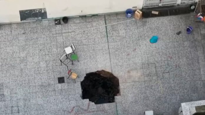 Alarma en una escuela de San Martín por un pozo de 15 metros de profundidad en medio del patio
