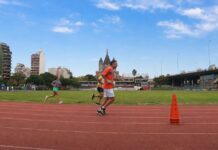 Cerraron la pista de atletismo del Parque Chacabuco por obras: tendrá carpeta sintética y certificación internacional