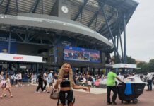 El gesto viral de la futbolista Trinity Rodman con su novio tenista en pleno partido del US Open: la particular camiseta que lució