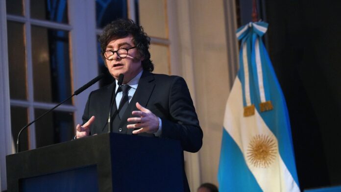 El Gobierno busca contener el malestar social sin abandonar la disciplina fiscal
