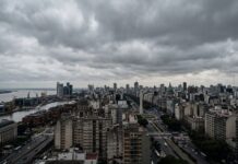 Llueve en el AMBA y se espera un descenso de la temperatura para los próximos días